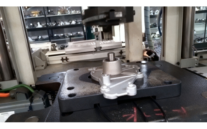 接触式传感器在哪些行业应用广泛？